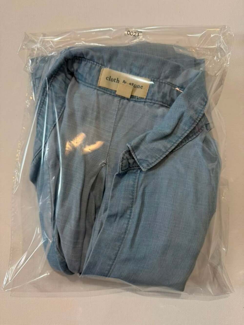 Anthro Cloth & Stone Chambray Soft Flowy Oversized Button-Up Shirt Blouse Top - Picture 11 of 11